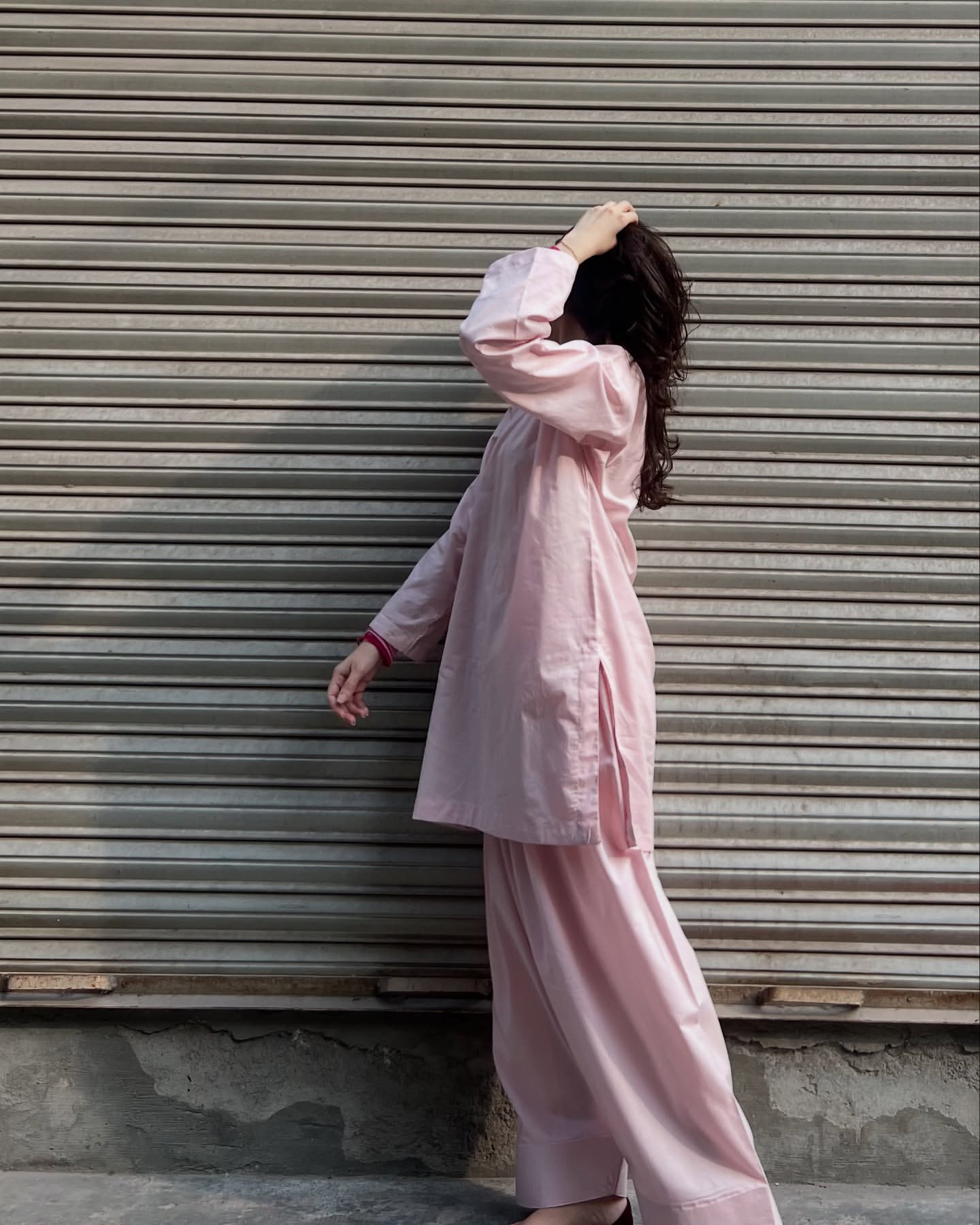 Pretty in Pink Farshi Suit Set – Effortless Elegance for Festive Days