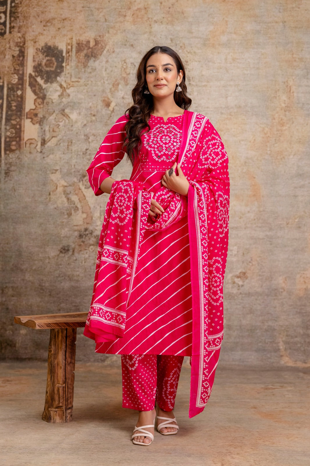 Bandhej Radiance Kurta Set – Cotton Comfort with Festive Charm