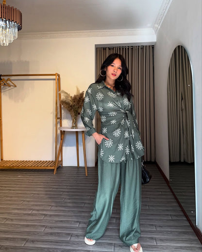 Vastramaniaa Petal Chic Co-ord Set