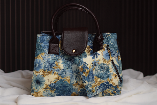 Blue Floral Tote Bag with Pouch – Elegant &amp; Functional Everyday Carry