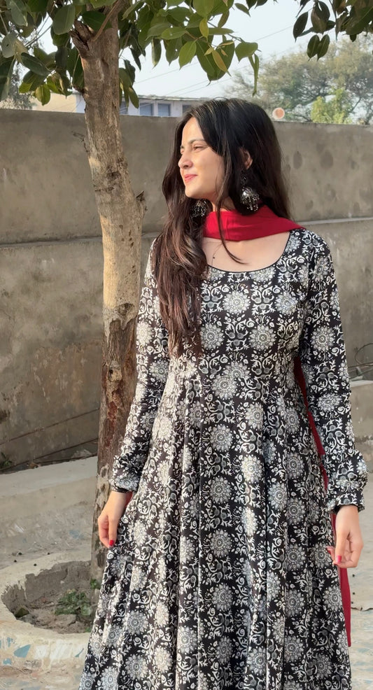 Monochrome Floral Cotton Anarkali Set with Contrast Red Chiffon Dupatta