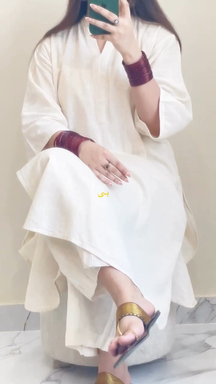 White Cotton Slub V-Neck Chinese Collar Kurta Pant Set