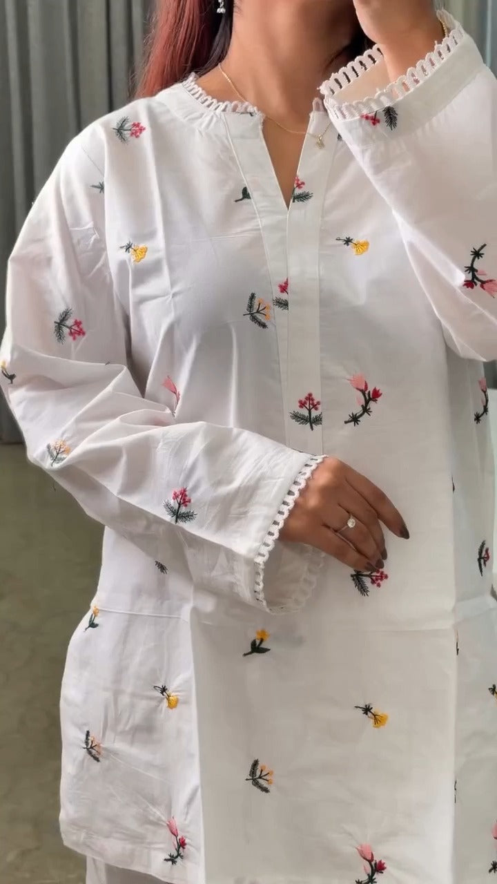 White Floral Embroidered Cotton Kurta Farshi Set | XS–5XL