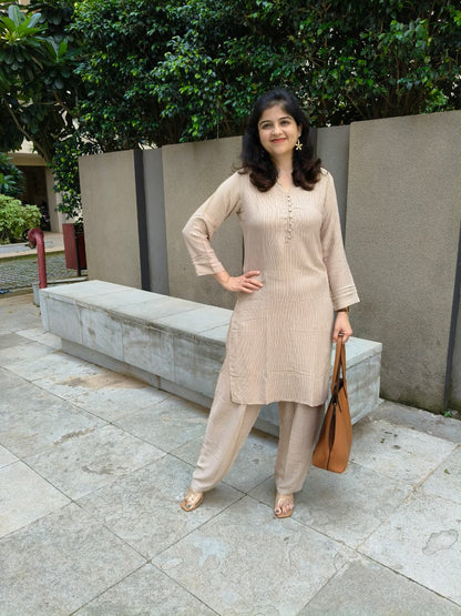 VASTRAMANIAA Women's Textured Crepe Cream Kurta Pant Co-Ord Set | Pakistani Style